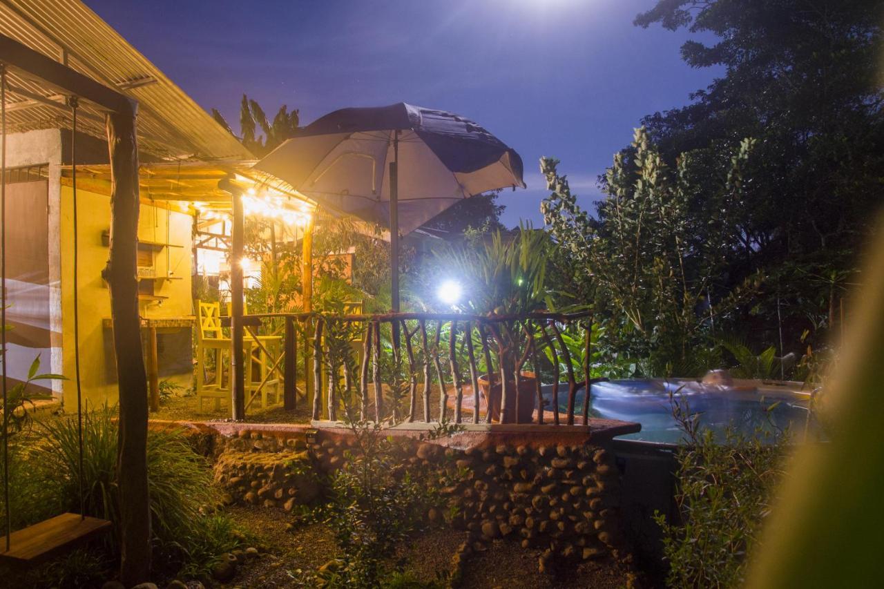 Cacao Lodge And Tours La Fortuna Exterior photo