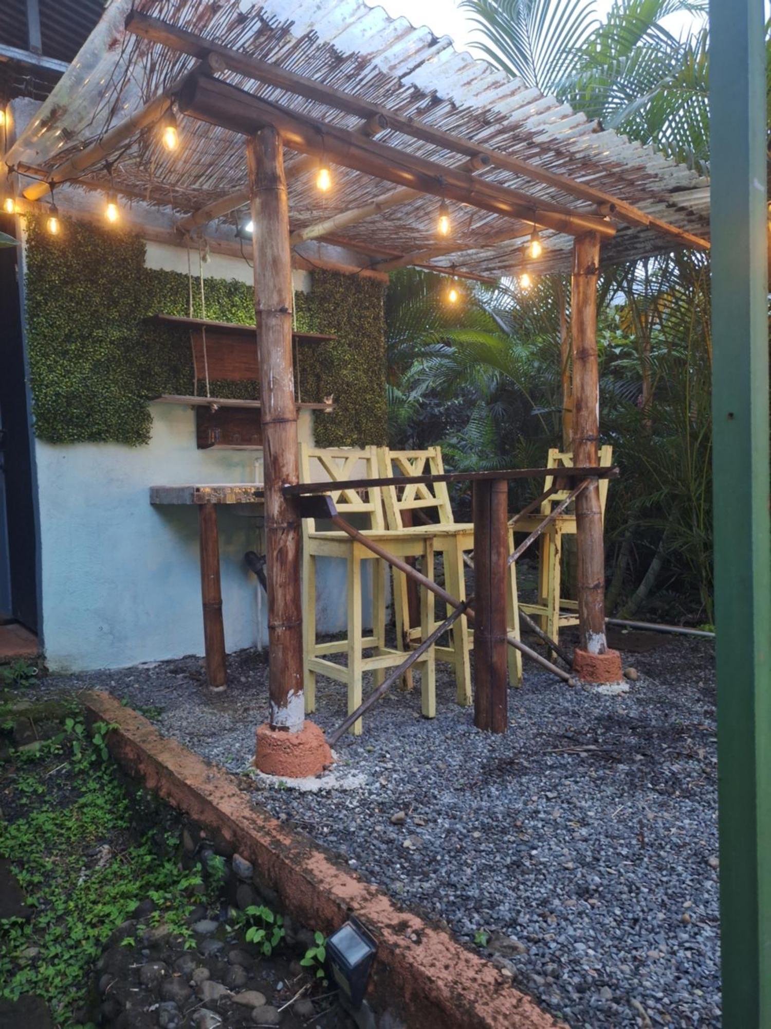 Cacao Lodge And Tours La Fortuna Exterior photo